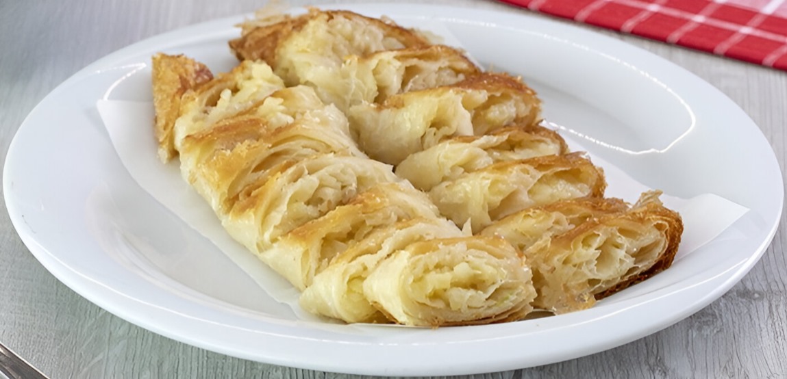 Patatesli Kol Böreği